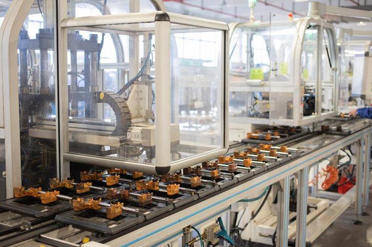 Κέντρο παραγωγής κινητήρων2